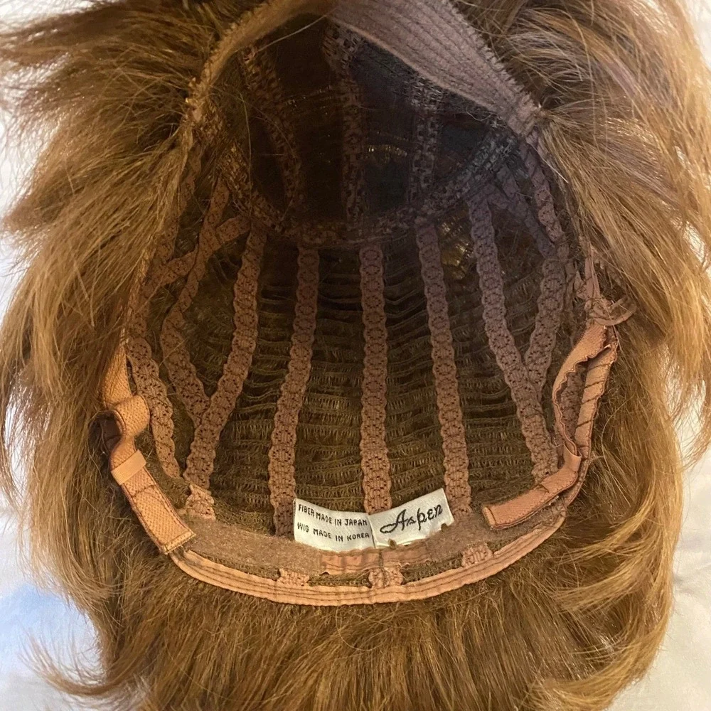 Aspen Women's Brown Shag Style Wig Fiber Made‎ in Japan Wig Made in Korea